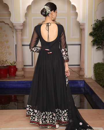 Black Anarkali Suit with Square Neckline and Floral Embroidery