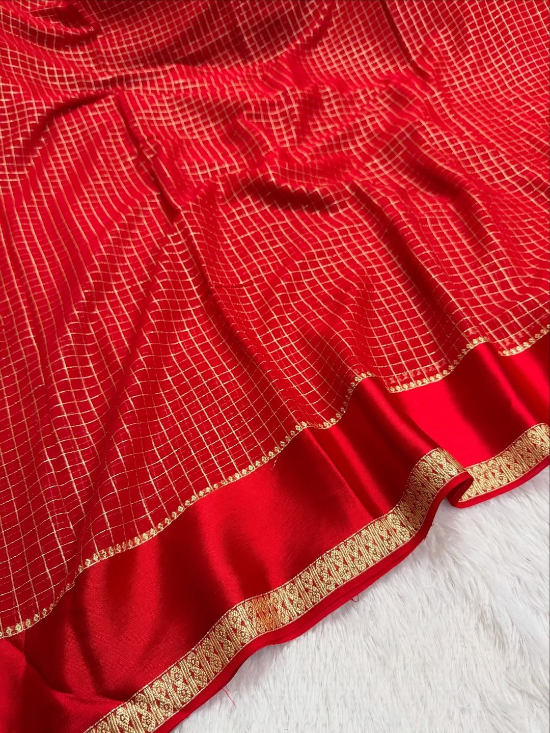 Red Kanjivaram Silk Saree with Golden Zari Checks and Border